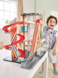 Garage Looping - HAPE Rouge - Hape -Enfants Jeux Magasin garage looping hape 4